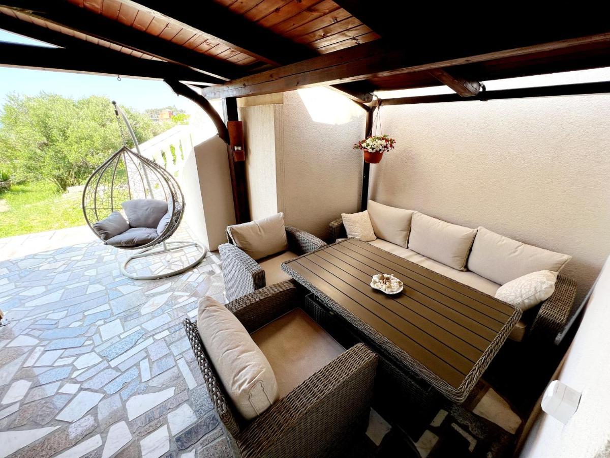 Little Home Banjol Luaran gambar