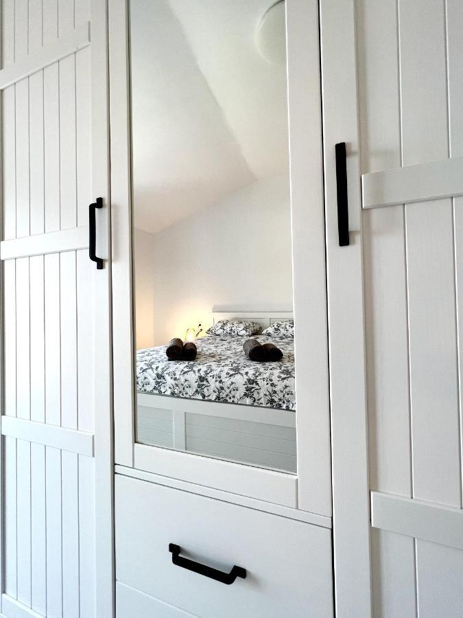 Little Home Banjol Luaran gambar